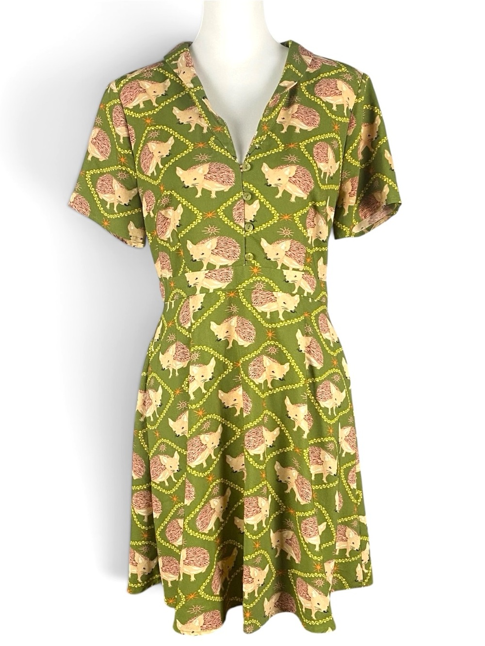 ModCloth Hedgehog Print Fit & Flare Dress Women’s Size 8, Retro Cottagecore - Picture 1 of 11